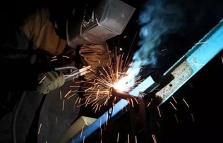 如何正確選擇氣相焊接機？